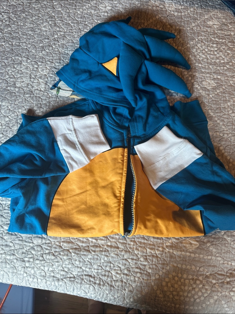 Sonic the Hedgehog Hooded zip up Jacket for Kids